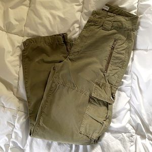 LAST CHANCE | Urban Outfitters Wide Leg Cargo Utility Pants.